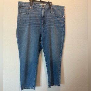 Madewell NWOT Classic Straight Jeans - 35